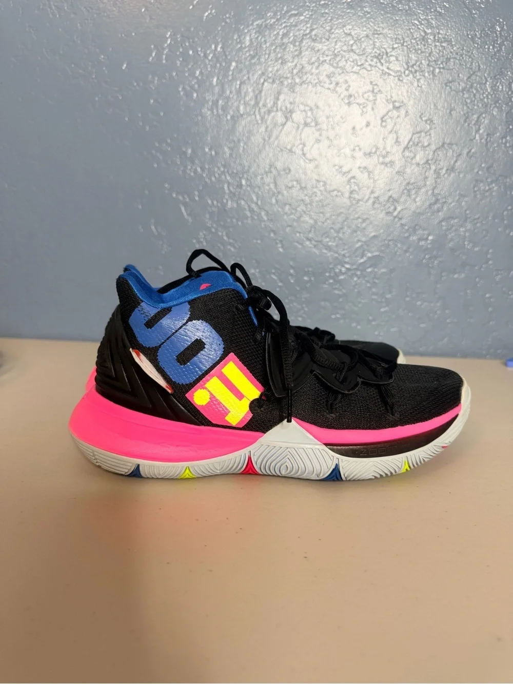 Nike kyrie black